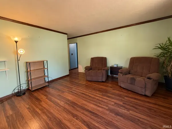 2128 N Fairfield DR, Marion, IN 46953