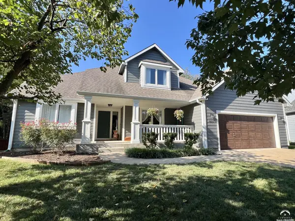 821 Westgate PL, Lawrence, KS 66049