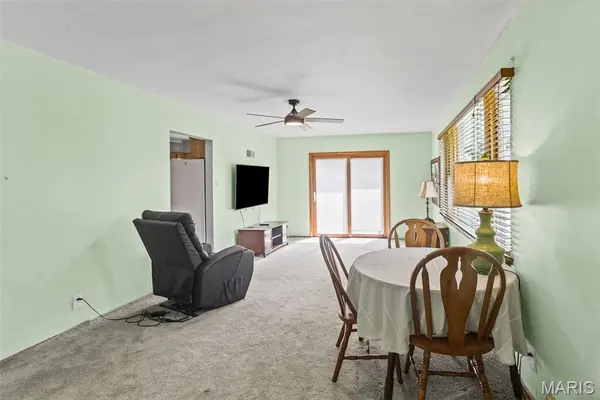 111 W 1st ST, Hartford, IL 62048