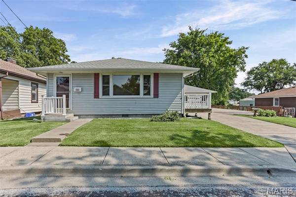 111 W 1st ST, Hartford, IL 62048