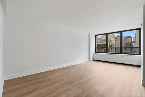 222 E PEARSON ST #1606, Chicago, IL 60611