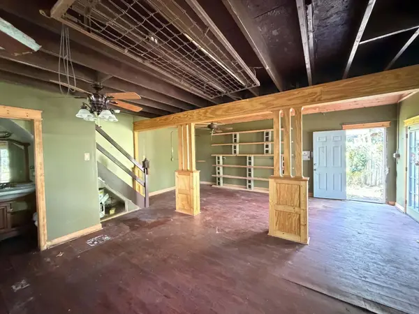 403 E North ST, Crown Point, IN 46307