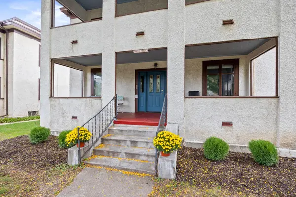 3831 Grand AVE S, Minneapolis, MN 55409