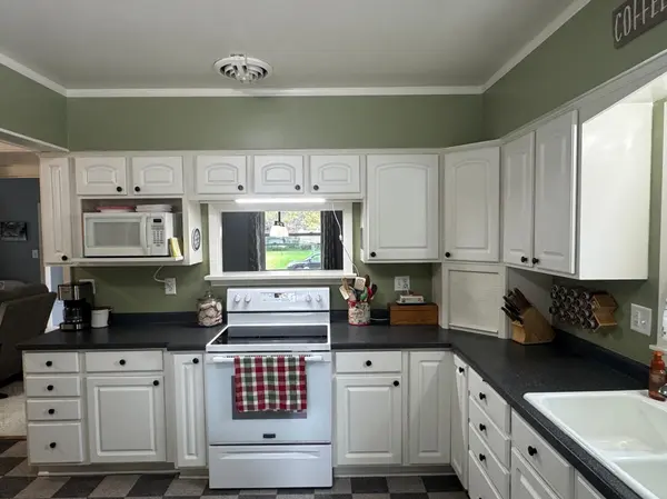 725 3rd ST SE, Willmar, MN 56201