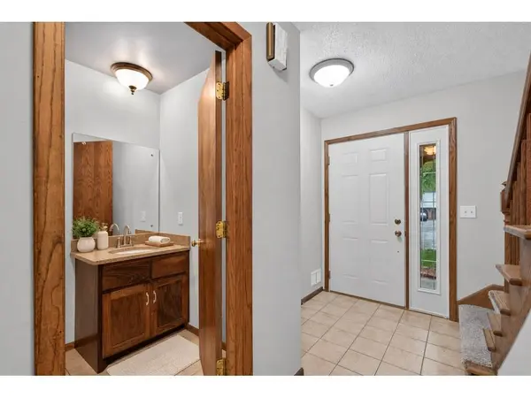 877 120th AVE NW, Coon Rapids, MN 55448