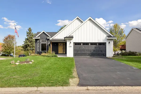 7758 Upper 23rd ST N, Oakdale, MN 55128