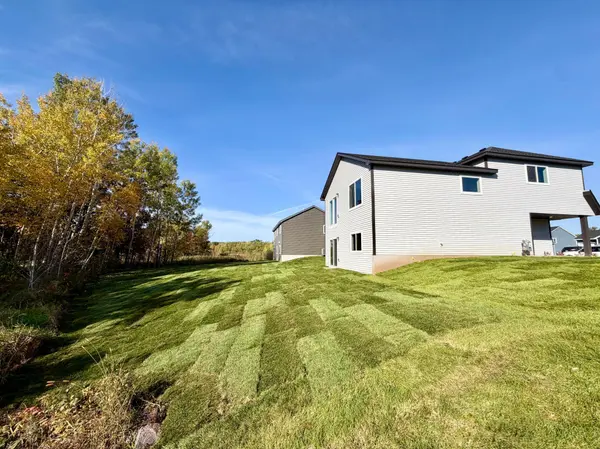 37546 Greenway AVE, North Branch, MN 55056
