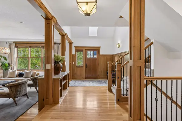5055 Highview PL, Greenwood, MN 55331