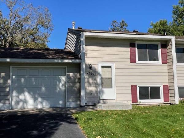 2029 NW 103rd AVE NW, Coon Rapids, MN 55433