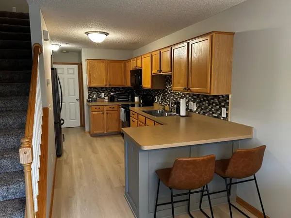 6051 Manchester AVE NE, Otsego, MN 55301