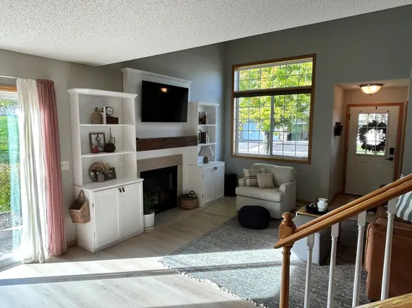 6051 Manchester AVE NE, Otsego, MN 55301