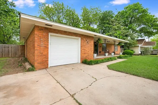 601 S Findlay AVE, Norman, OK 73071