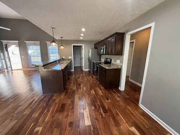 5863 Villa Way, Chapel Hill, TN 37034