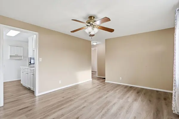5609 N COCHRAN St, Spokane, WA 99205