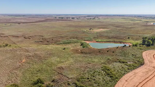 10566 SE Crooked Post, Hazelton, KS 67061