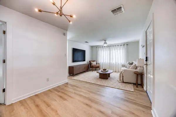 5407 Spring Meadow RD, Austin, TX 78744