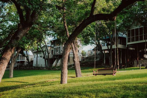 845 High ST, Comfort, TX 78013