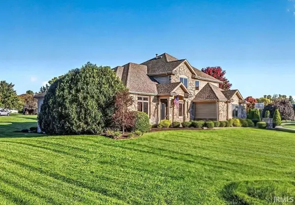 2208 Longleaf DR, Fort Wayne, IN 46814