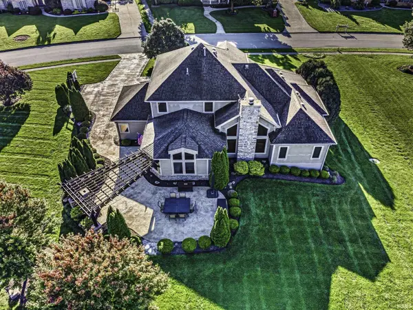 2208 Longleaf DR, Fort Wayne, IN 46814