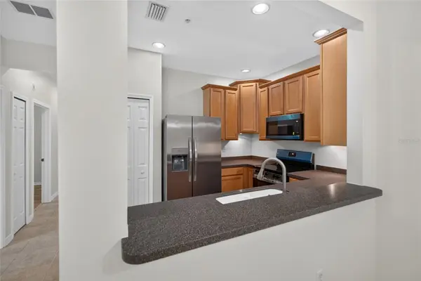 3707 PARKRIDGE CIR #7-106, Sarasota, FL 34243