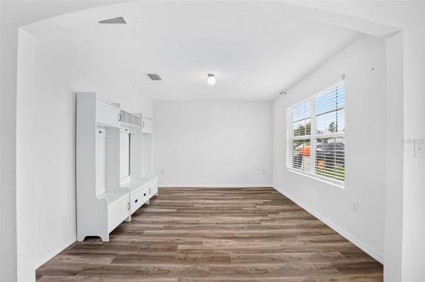 879 NW 251ST DR, Newberry, FL 32669