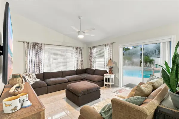 Address not disclosed, Edgewater, FL 32141