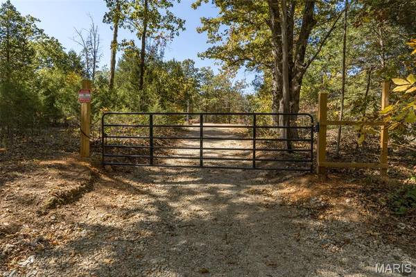 9541 Franklin Ridge RD, Unincorporated, MO 63020