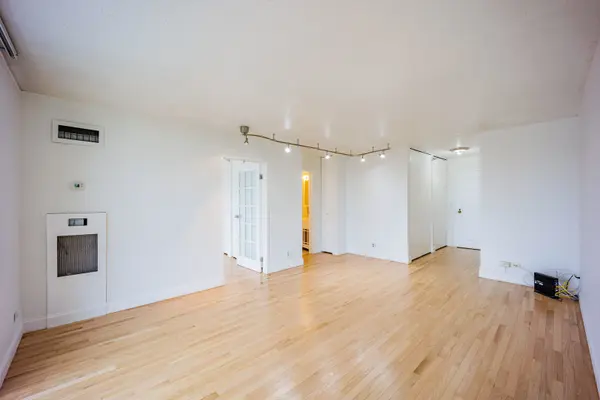1212 N LASALLE ST #2104, Chicago, IL 60610