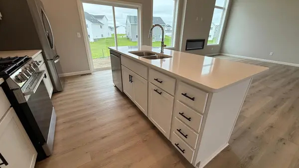 2825 Ivy AVE NE, Saint Michael, MN 55376