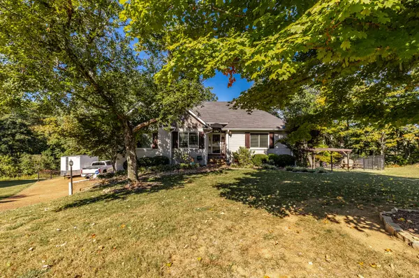 307 Dorris Ct, Hendersonville, TN 37075