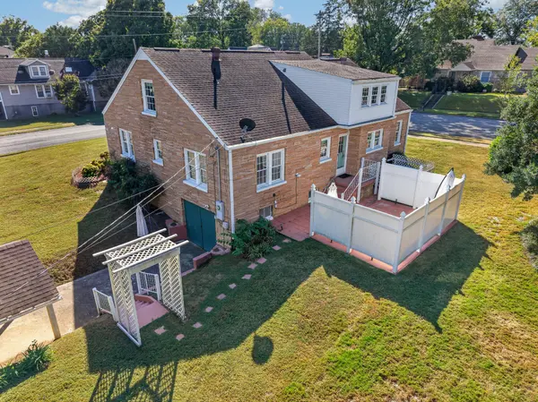 1011 Swanson Blvd, Fayetteville, TN 37334