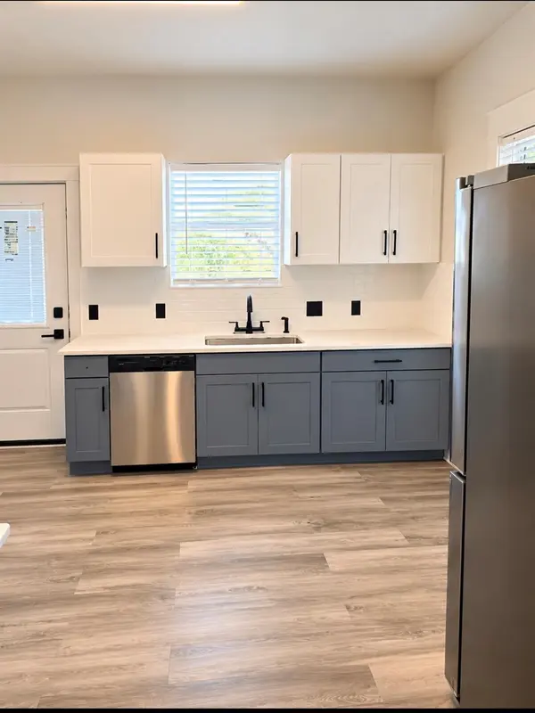608 E Pecan ST, Taylor, TX 76574