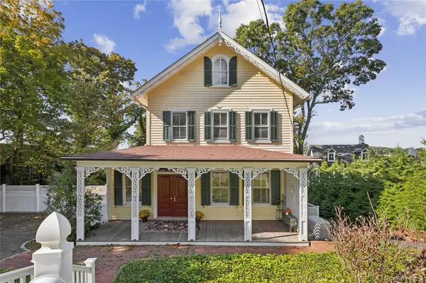 43 E Shore RD, Huntington, NY 11743