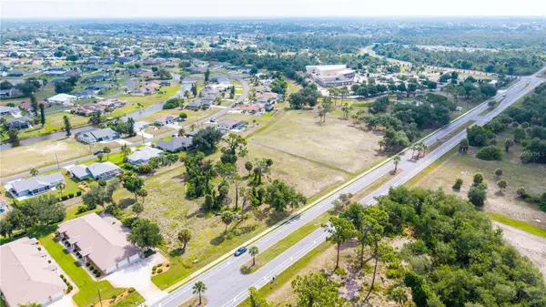 168 ROTONDA BLVD W, Rotonda West, FL 33947