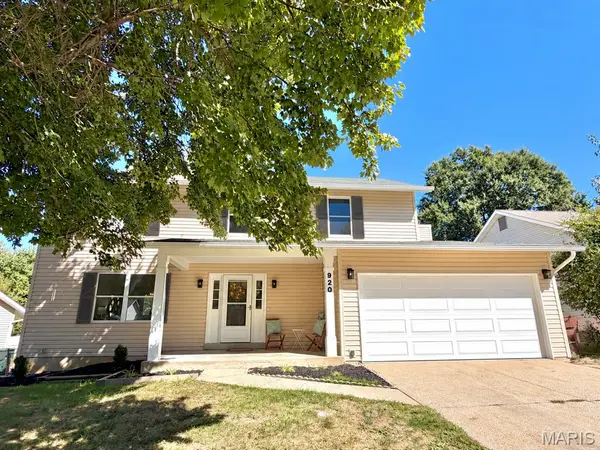 920 Blake CT, St Peters, MO 63376
