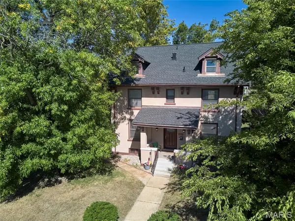 6059 Clemens AVE, St Louis, MO 63112