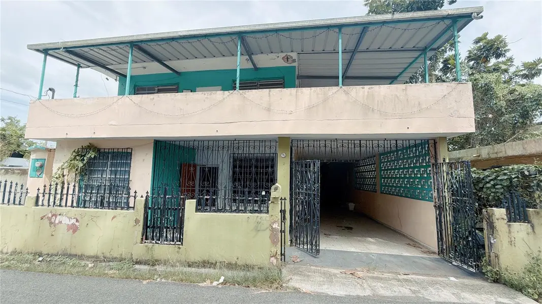 14 ABRA DEL PIMIENTO CALLE 6, Barceloneta, PR 00617
