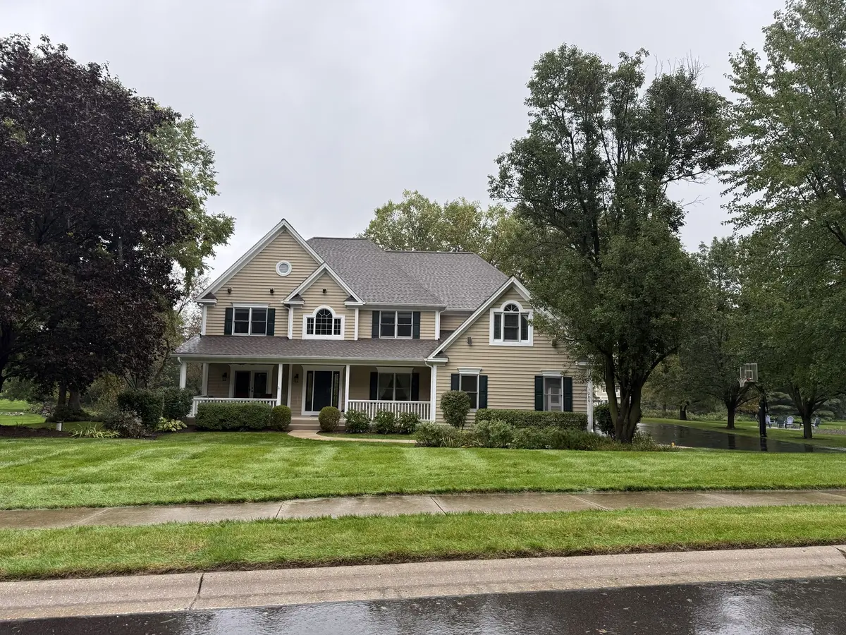 7206 Saddle Oaks DR, Cary, IL 60013