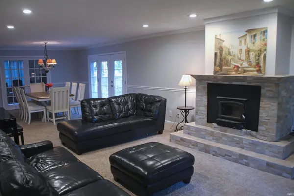5850 Temper Trail CT, Evansville, IN 47720-1962