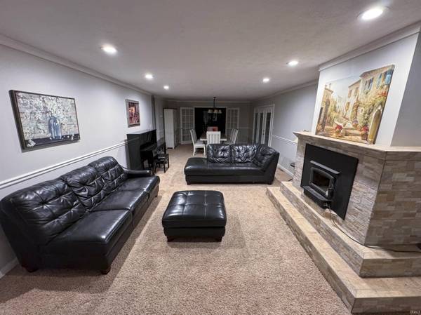 5850 Temper Trail CT, Evansville, IN 47720-1962