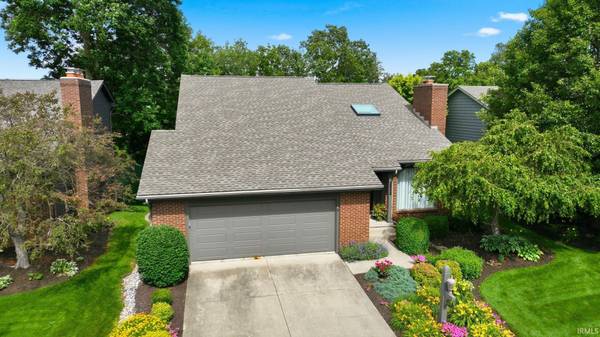 2522 E Saint Thomas PT, Fort Wayne, IN 46815