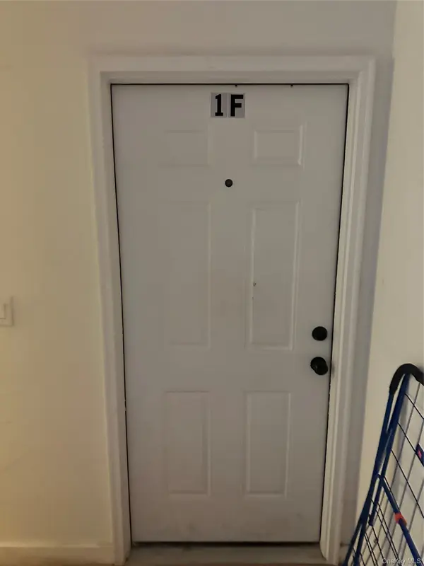 1618 Taylor AVE, Bronx, NY 10460