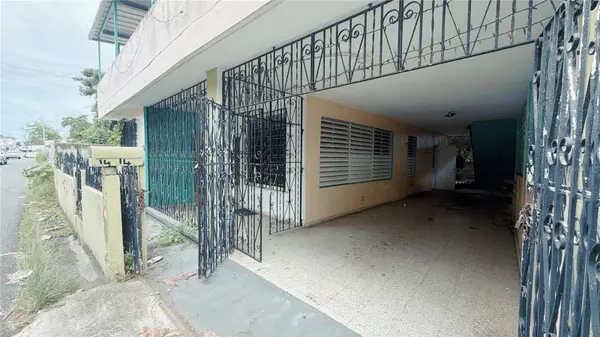 14 ABRA DEL PIMIENTO CALLE 6, Barceloneta, PR 00617