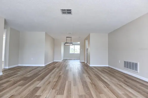 7421 SANDALWOOD DR, Port Richey, FL 34668