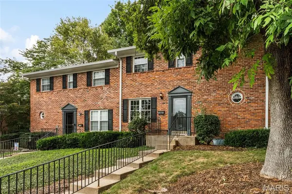 1192 Cantina DR, Chesterfield, MO 63141