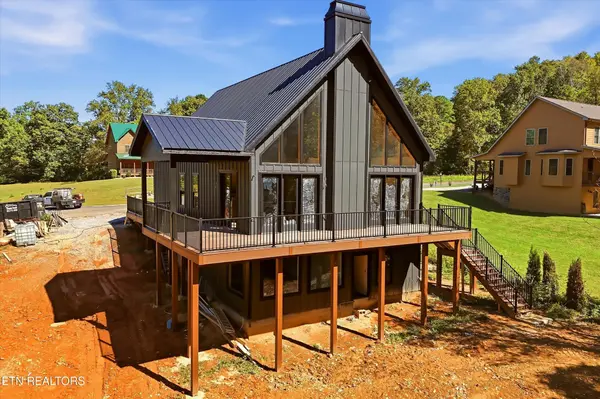 3158 Thomas Headrick Rd, Sevierville, TN 37862