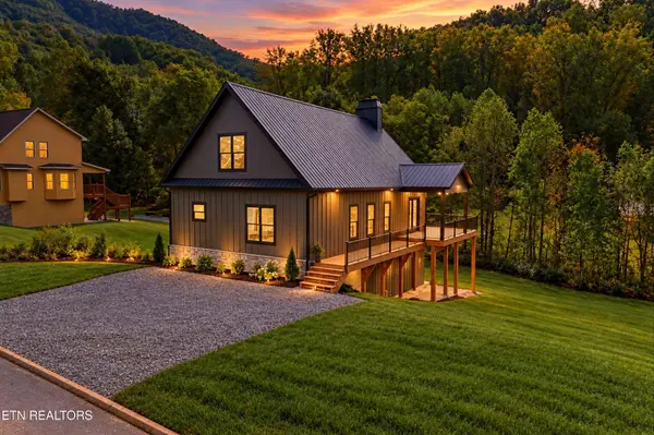 3158 Thomas Headrick Rd, Sevierville, TN 37862