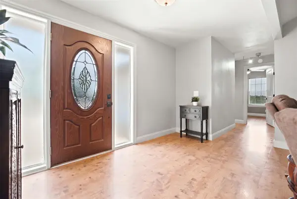 114 Pinedale DR, Bastrop, TX 78602