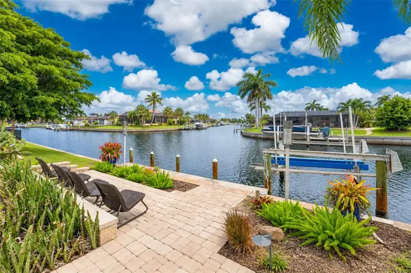 1018 CONECTA DR, Punta Gorda, FL 33950
