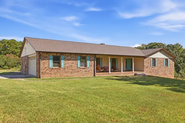 1857 Old McKenzie Hwy, Paris, TN 38242